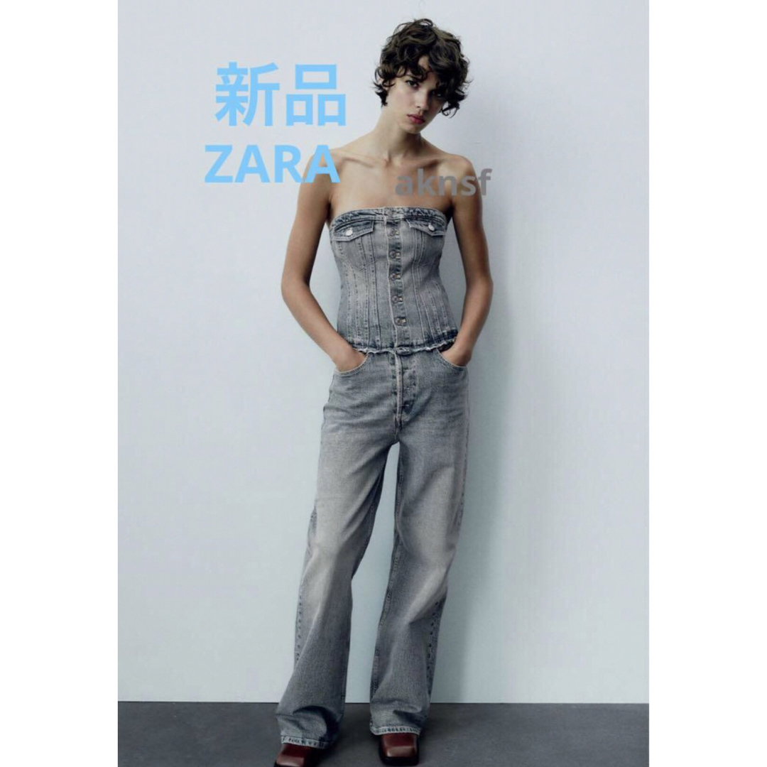 ZARA(ザラ)の新品ZARA TRFオフショルダー デニムジャンプスーツ レディースのパンツ(サロペット/オーバーオール)の商品写真