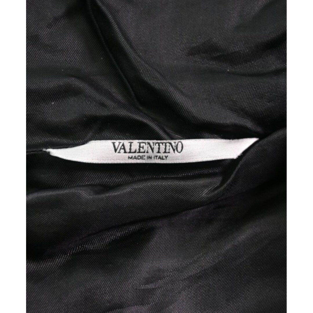 VALENTINO(ヴァレンティノ)のVALENTINO ダッフルコート 44(S位) グレーx黒(総柄) 【古着】【中古】 メンズのジャケット/アウター(ダッフルコート)の商品写真