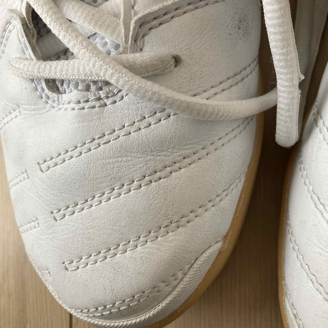 adidas(アディダス)のシューズ　24㎝ スポーツ/アウトドアのサッカー/フットサル(シューズ)の商品写真