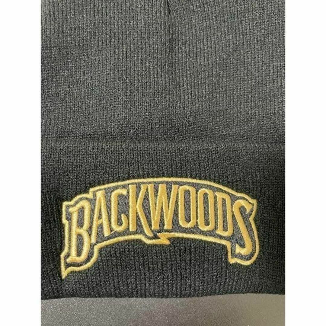 BACKWOODS（バックウッズ）ニット帽 ビーニー　ブラック×メタルゴールド メンズの帽子(ニット帽/ビーニー)の商品写真