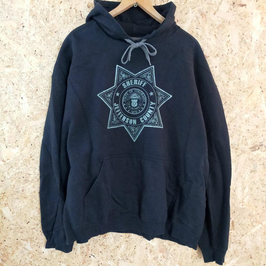 GILDAN(ギルタン)のGILDAN  sheriff jefferson county Hoodie メンズのトップス(パーカー)の商品写真