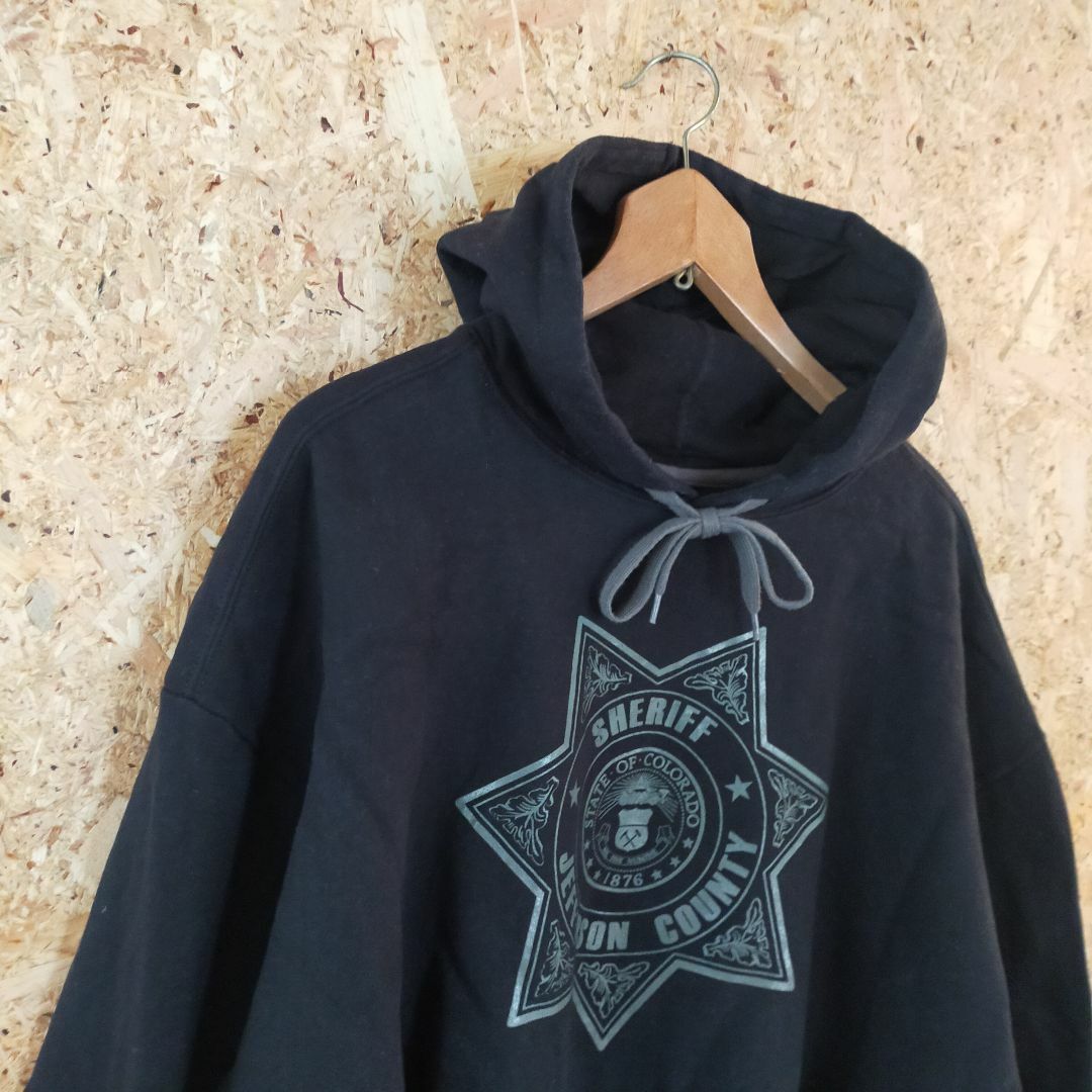 GILDAN(ギルタン)のGILDAN  sheriff jefferson county Hoodie メンズのトップス(パーカー)の商品写真