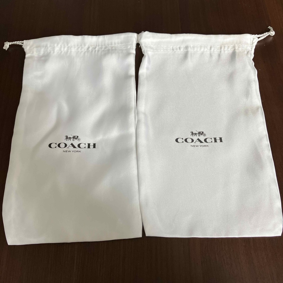 COACH(コーチ)の新品　COACH 長財布　保存袋　ショップ袋　ブランド袋　ショッパー レディースのバッグ(ショップ袋)の商品写真