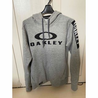 Oakley - OAKLEY トレーナー白 Mの通販 by ライム's shop｜オークリー