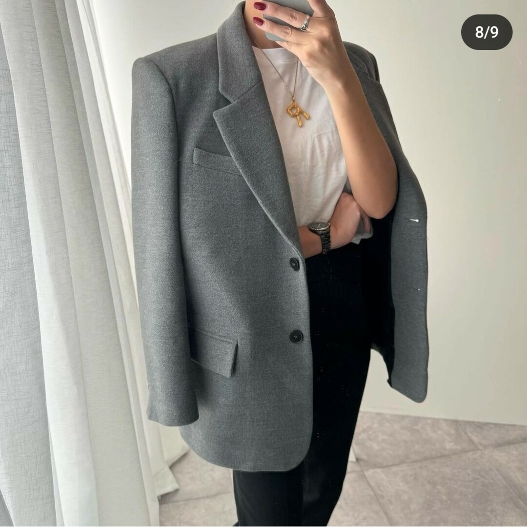 ZARA - ZARA ショルダーパッド ストレートブレザー Mサイズ ZARA - ZARA ショルダーパッド ストレートブレザー Mサイズ
