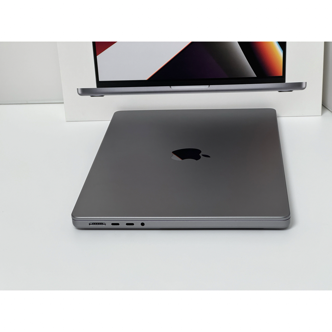 Apple(アップル)の美品　Macbook Pro M1 14.2インチ 2021 スペースグレイ スマホ/家電/カメラのPC/タブレット(ノートPC)の商品写真