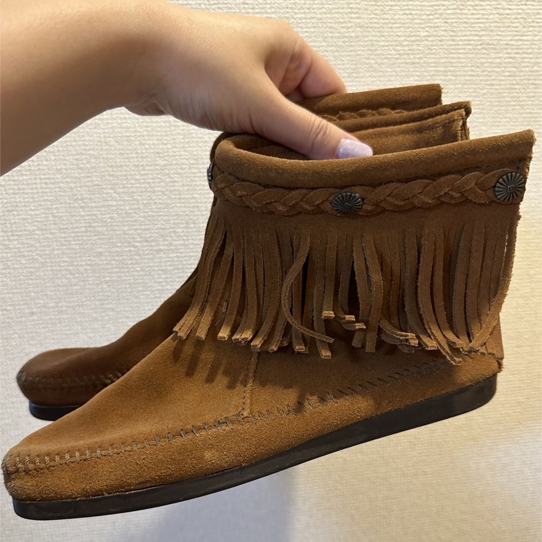 Minnetonka(ミネトンカ)のミネトンカ MINNETONKA Hi Top Back Zip Boots レディースの靴/シューズ(ブーツ)の商品写真