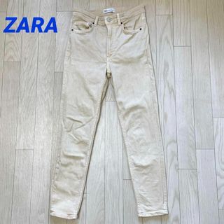 ザラ(ZARA)のZARA ベージュ ストレッチ デニムパンツ(デニム/ジーンズ)