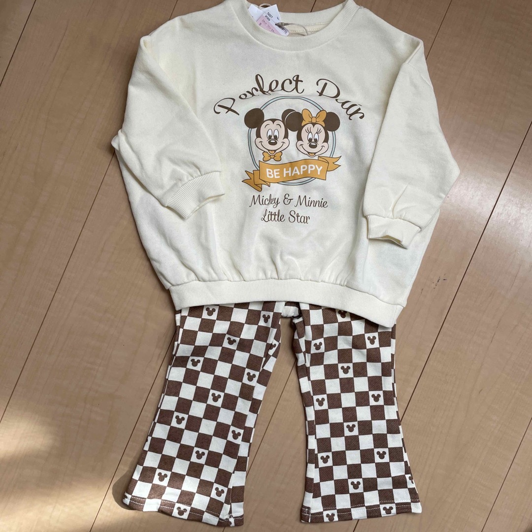 しまむら(シマムラ)のlittc ディズニーセットアップ 90 キッズ/ベビー/マタニティのキッズ服女の子用(90cm~)(Tシャツ/カットソー)の商品写真