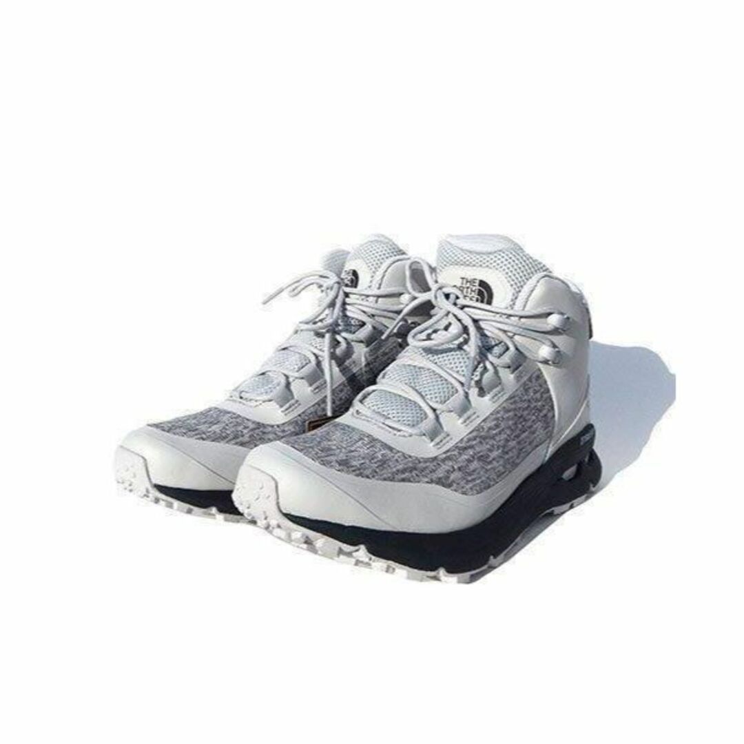 定価2万　新品　22.5　ノースフェイス 登山靴 GORE-TEX N151 レディースの靴/シューズ(ブーツ)の商品写真