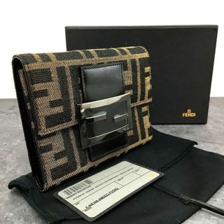 フェンディ(FENDI)の未使用品 FENDI 三つ折り財布 ズッカ柄 箱付き 447(財布)