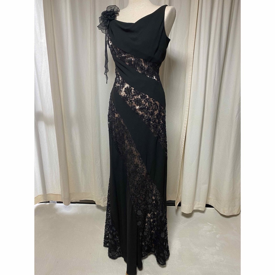 AIMER(エメ)のジュネビビアン ロングドレス レディースのフォーマル/ドレス(ロングドレス)の商品写真