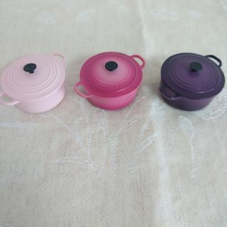 LE CREUSET - ル・クルーゼ 公式 マグネット 3色