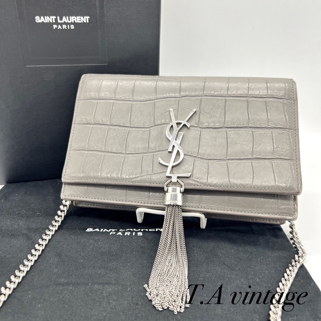 Yves Saint Laurent(イヴサンローラン)の美品！サンローラン　パリ　ケイト　チェーン　ショルダーバッグ　グレー レディースのバッグ(ショルダーバッグ)の商品写真