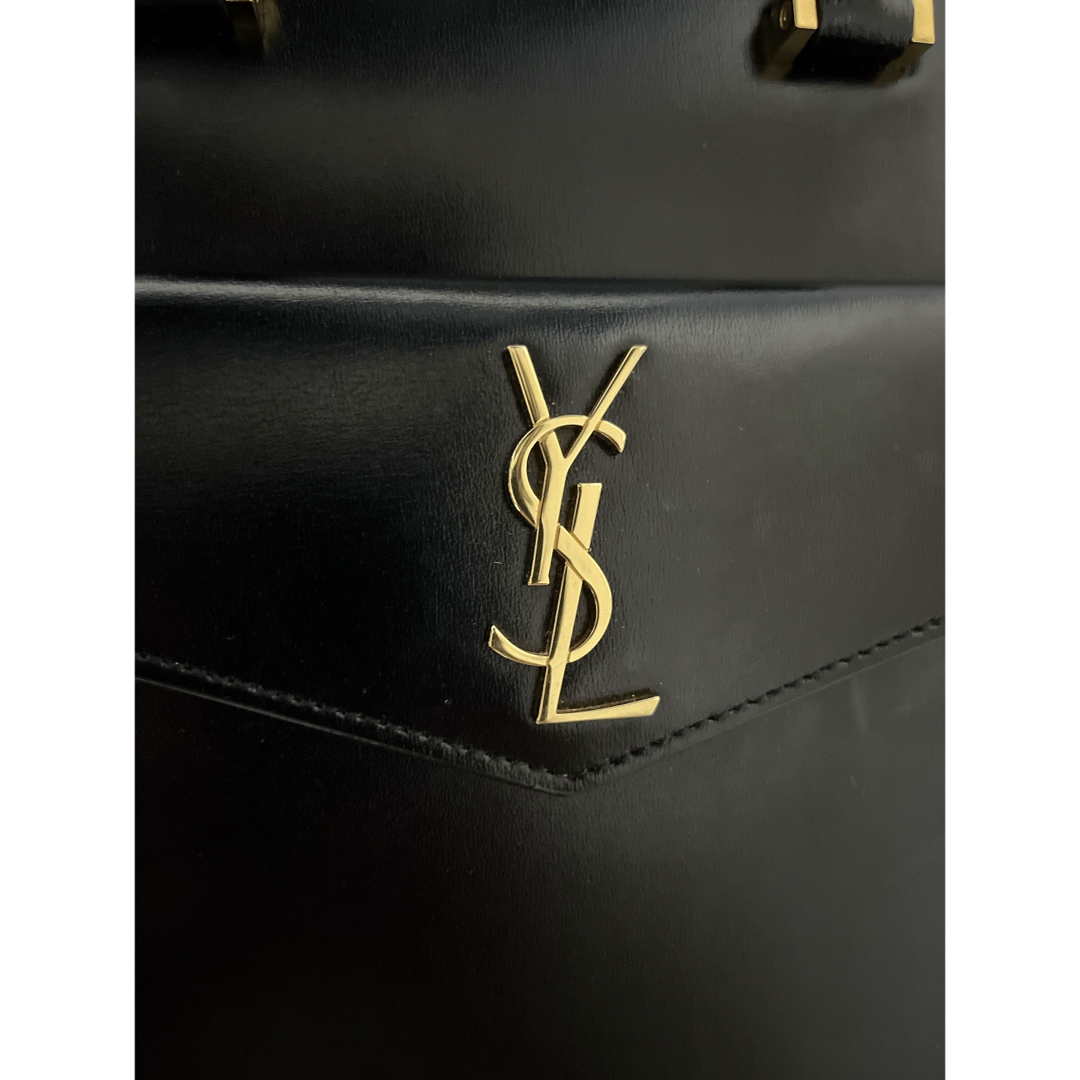 Saint Laurent(サンローラン)のsaint laurent  サンローラン　アップタウン　バッグ レディースのバッグ(ショルダーバッグ)の商品写真