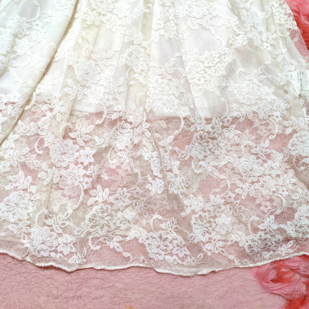 LIZ LISA(リズリサ)のリズリサ♥白♥花柄＆レース♥ゴージャス♥7色♥キラキラ レディースのワンピース(ミニワンピース)の商品写真
