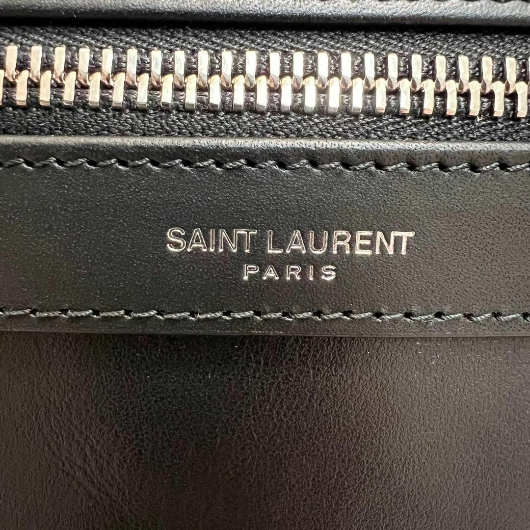 Saint Laurent(サンローラン)の新品未使用 SAINT LAURENT レザー City バッグ ブラック　黒 メンズのバッグ(バッグパック/リュック)の商品写真