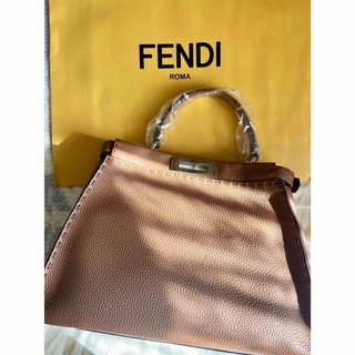 フェンディ(FENDI)の新品♡FENDI フェンディピーカブーセレリア FENDI(ハンドバッグ)