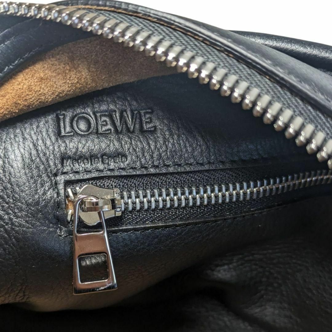 LOEWE(ロエベ)の【極美品レア】LOEWEロエベ　アマソナ28　バイカラー　ハンドバッグ レディースのバッグ(ハンドバッグ)の商品写真