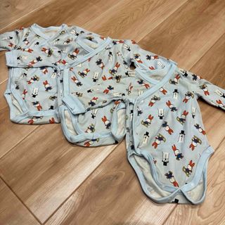 ユニクロ(UNIQLO)のUNIQLO ボディスーツ　前開き　肌着　長袖　ミッフィー　新生児　3枚セット(肌着/下着)