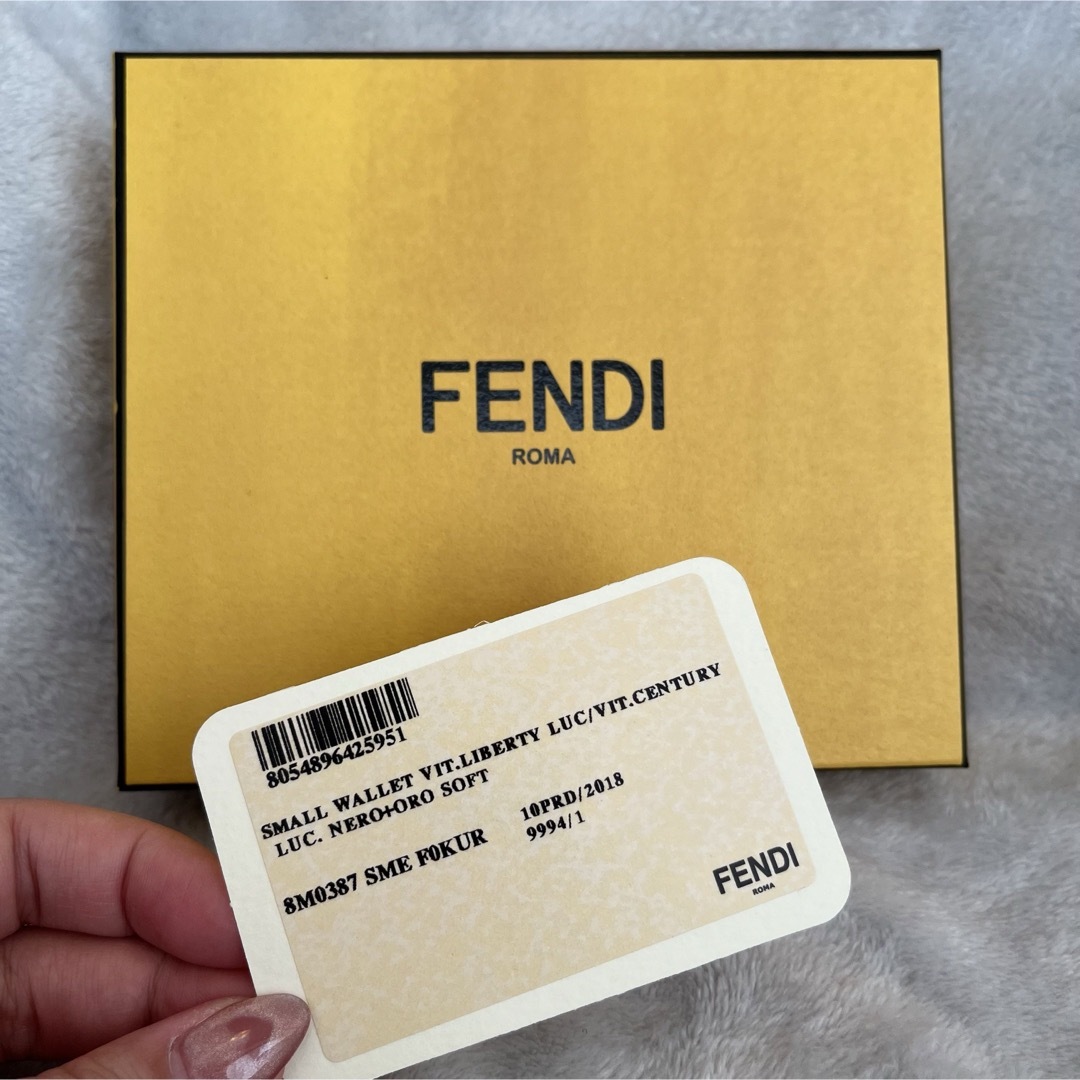 FENDI(フェンディ)の【フェンディー】財布 レディースのファッション小物(財布)の商品写真