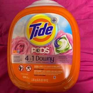 ピーアンドジー(P&G)のTideジェルボール　Downy エイプリルフレシュ(洗剤/柔軟剤)