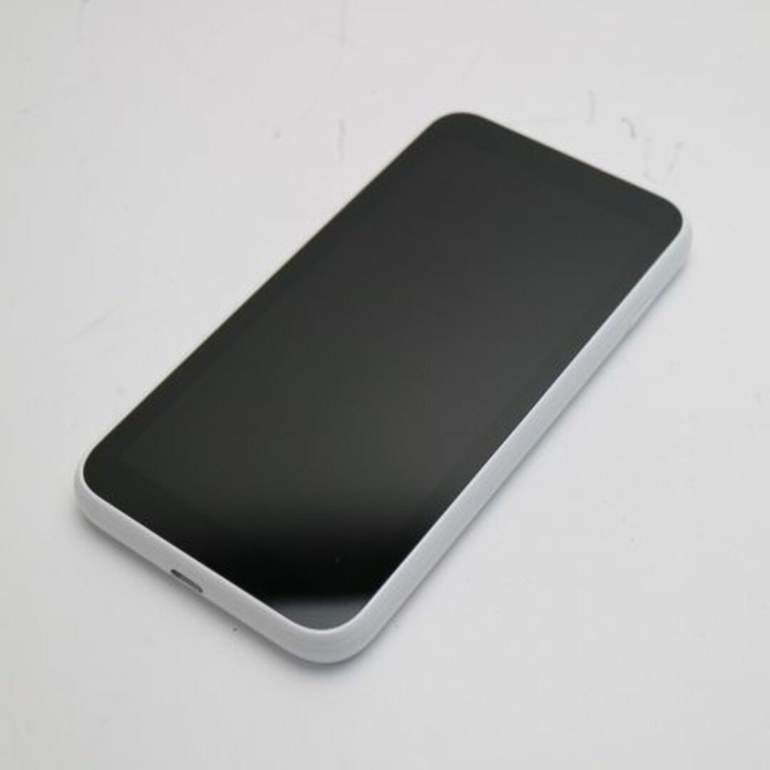 SAMSUNG(サムスン)の超美品 SCR01 Galaxy 5G Mobile Wi-Fi ホワイト スマホ/家電/カメラのスマートフォン/携帯電話(その他)の商品写真