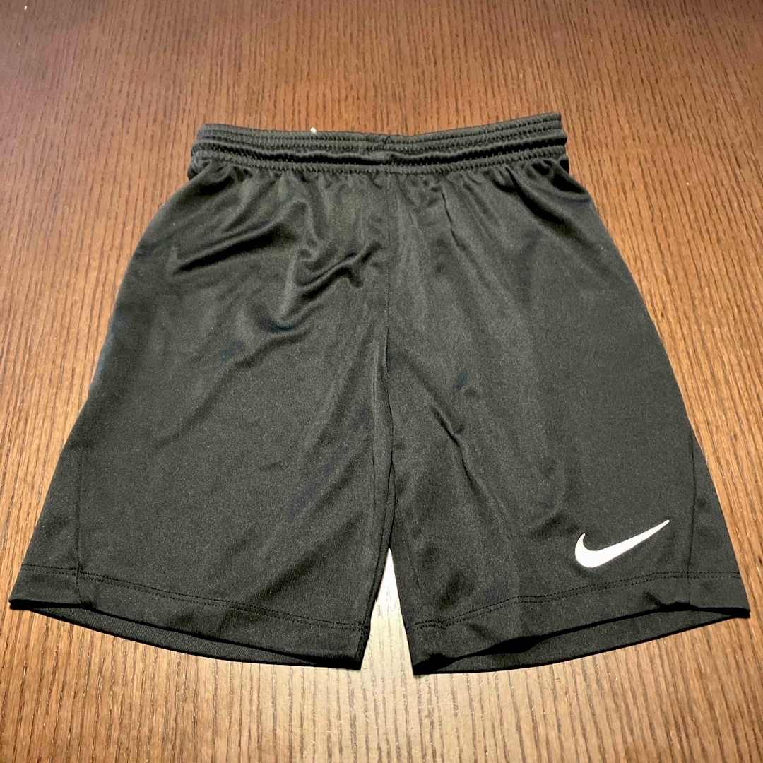 NIKE ナイキ ハーフパンツ 140 130 黒 サッカーの通販 by びりーまい