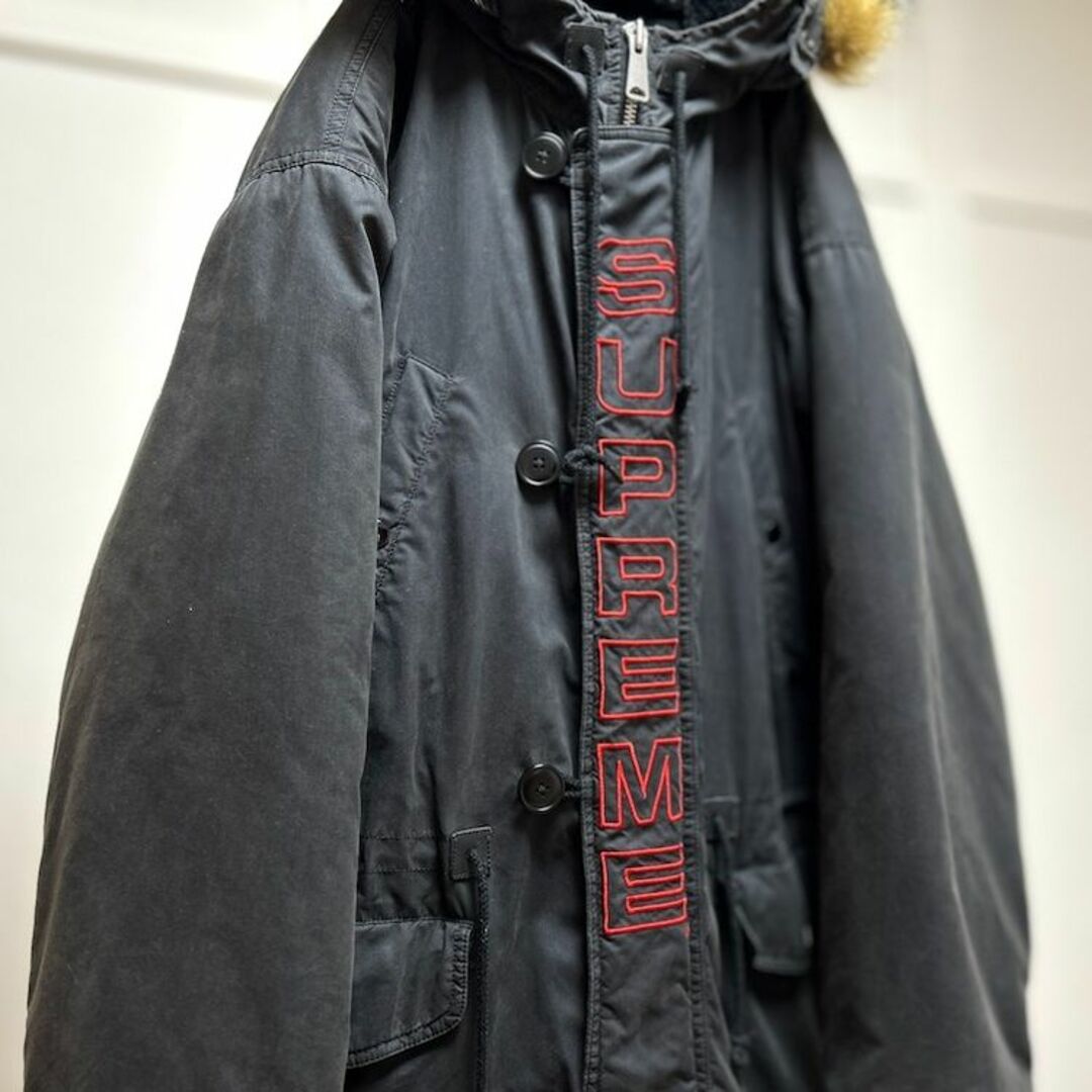 Supreme(シュプリーム)のシュプリームSupreme Spellout N-3B Parka/コート/L メンズのジャケット/アウター(モッズコート)の商品写真