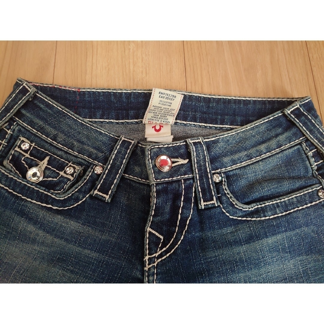 True Religion(トゥルーレリジョン)のTRUERELIGION トゥルーレリジョン　レディース　ストレッチデニム 23 レディースのパンツ(デニム/ジーンズ)の商品写真