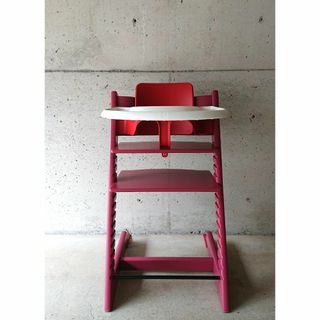 ストッケ(Stokke)の【美品】STOKKE ヘザーピンク SN.6～　ベビーセット・トレイ付き(その他)