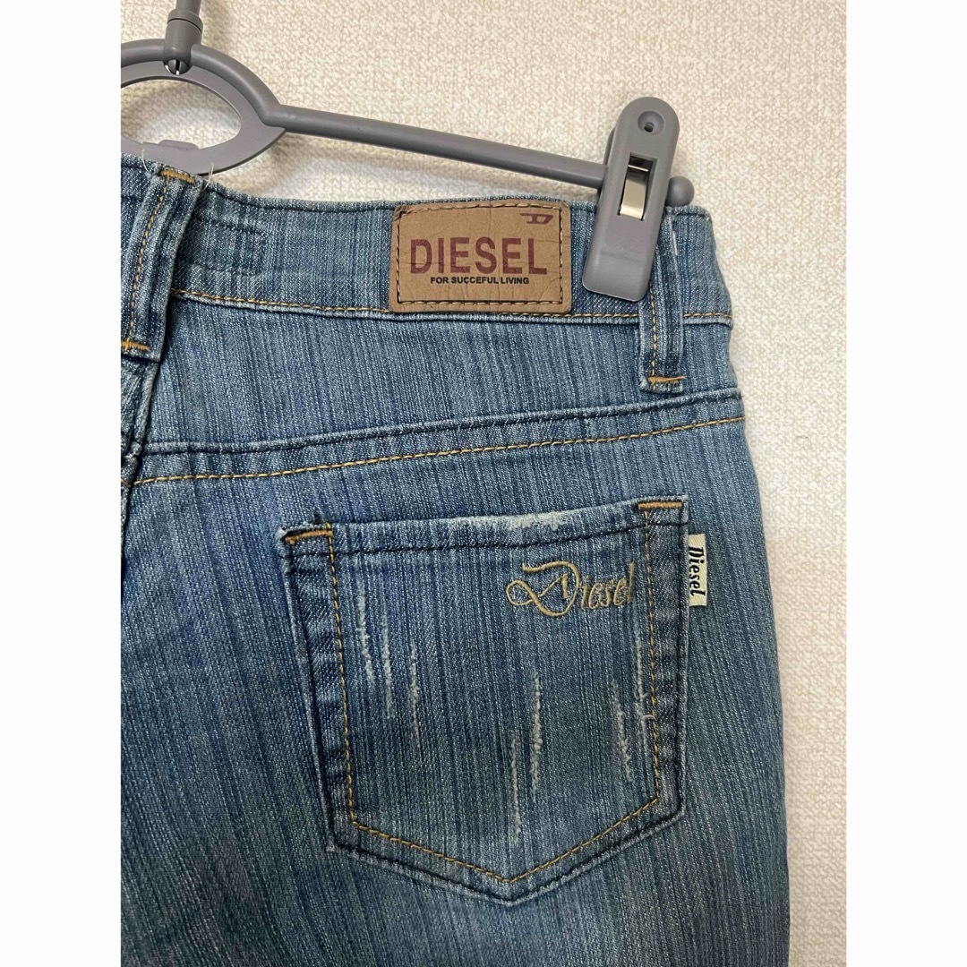 DIESEL(ディーゼル)の【美品】DIESEL レディース  スキニーパンツ　デニム　27 レディースのパンツ(デニム/ジーンズ)の商品写真