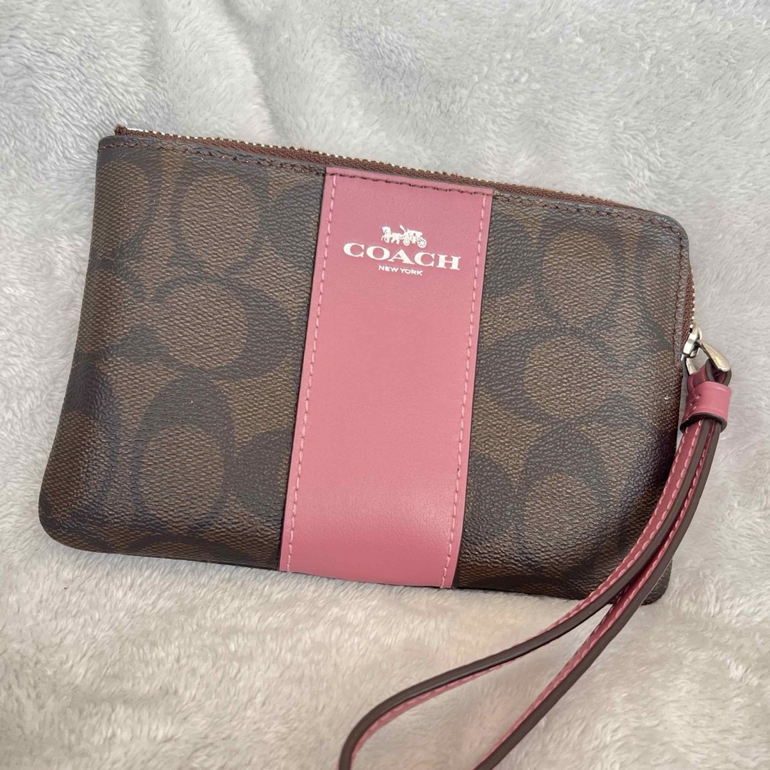 COACH(コーチ)の22日迄限定お値下げ【コーチ】財布 ポーチ レディースのファッション小物(ポーチ)の商品写真