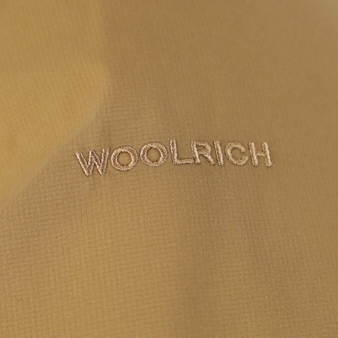 WOOLRICH(ウールリッチ)の686 新品 WOOLRICH ウールリッチ マウンテン ダウンジャケット XL メンズのジャケット/アウター(ダウンジャケット)の商品写真