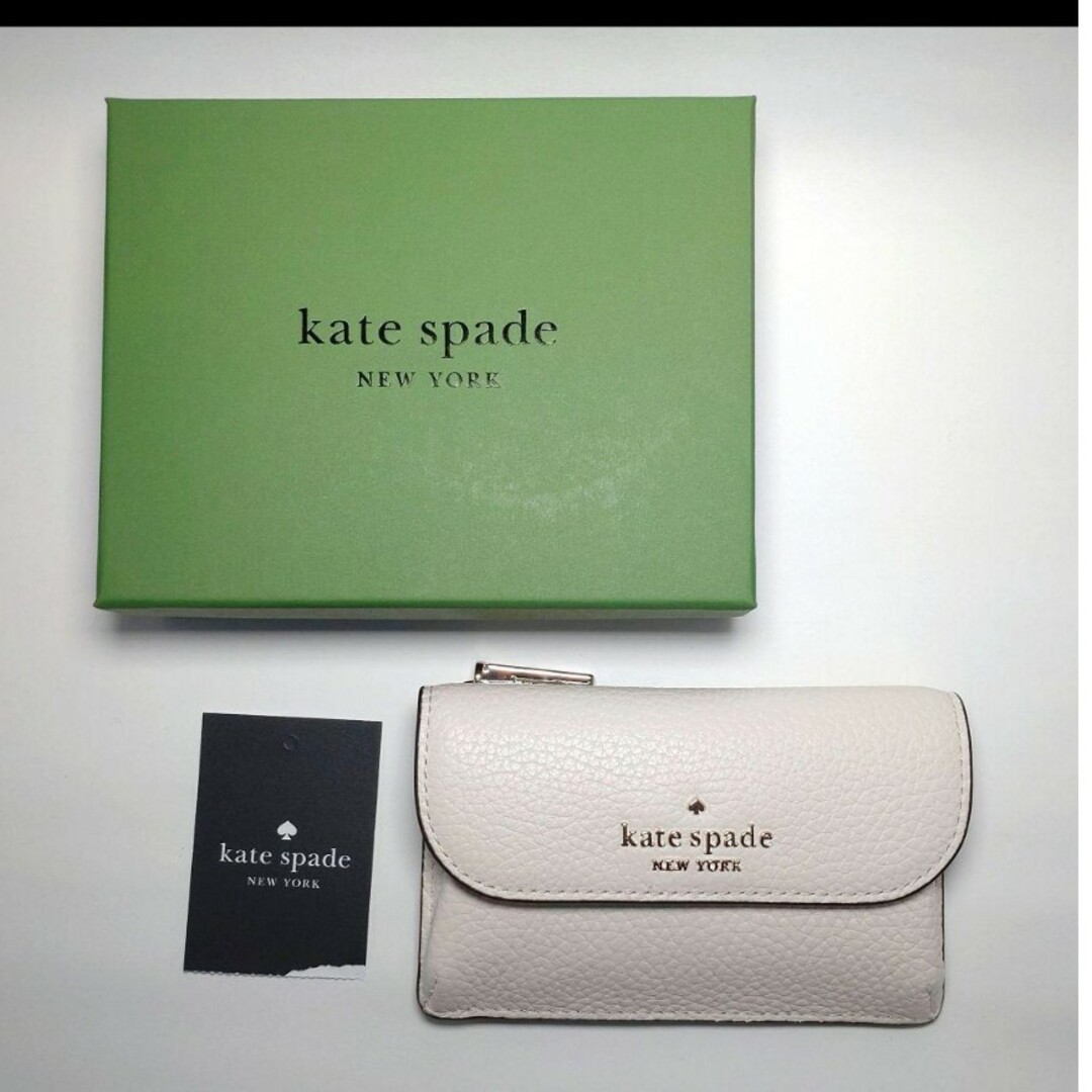 kate spade new york(ケイトスペードニューヨーク)の新品 ケイトスペード ダンプリング スモール フラップ カード ホルダー 正規品 レディースのファッション小物(その他)の商品写真