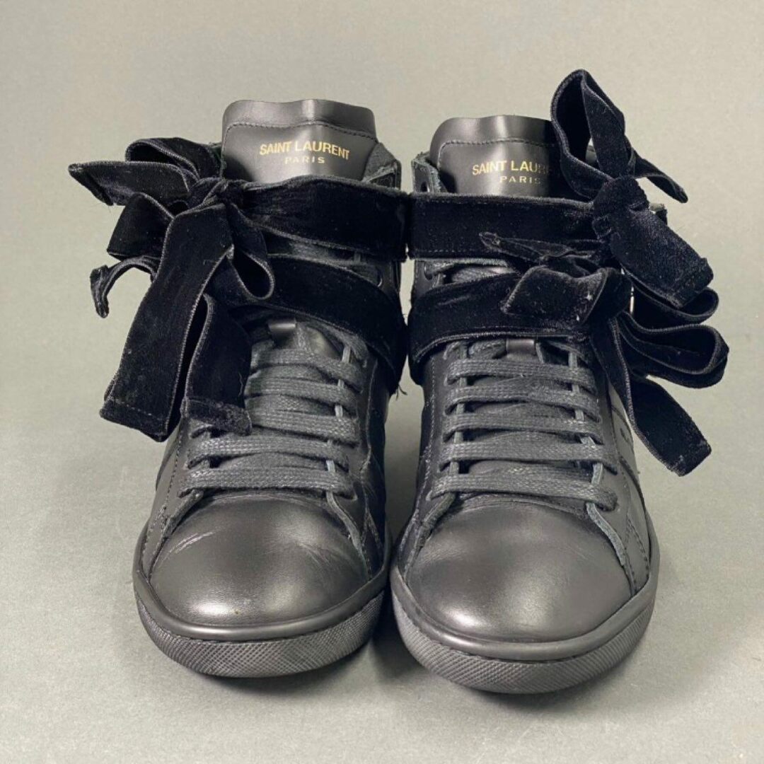 Saint Laurent - 6j20 SAINT LAURENT サンローラン レザー リボン Saint Laurent - 6j20 SAINT LAURENT サンローラン レザー リボン