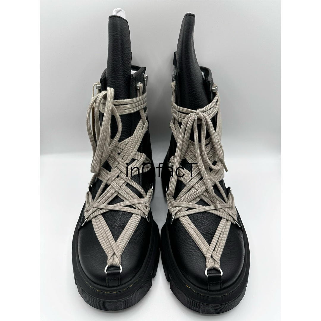 Rick Owens(リックオウエンス)のリックオウエンス × ドクターマーチン 1460 DMXL Mega Lace メンズの靴/シューズ(ブーツ)の商品写真