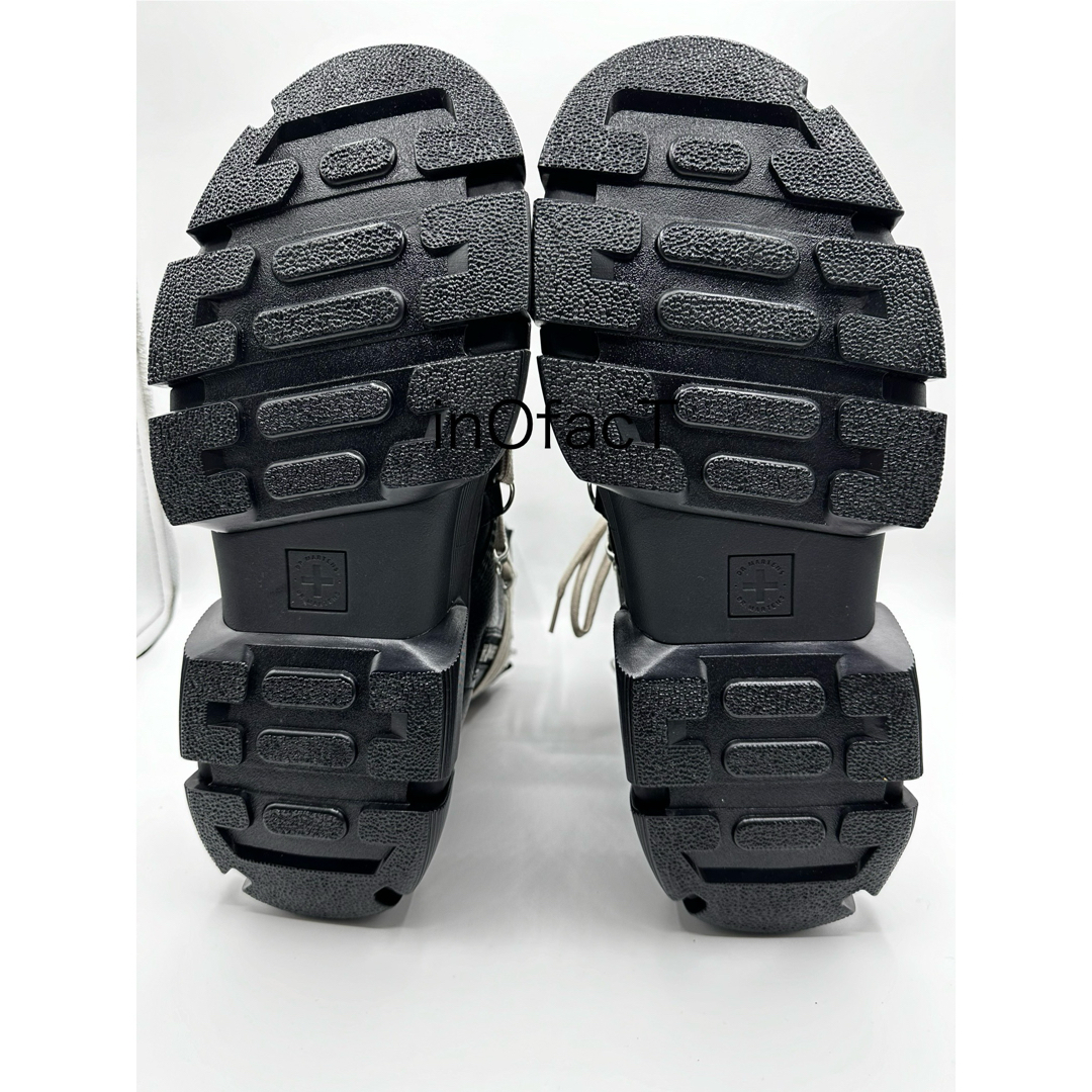 Rick Owens(リックオウエンス)のリックオウエンス × ドクターマーチン 1460 DMXL Mega Lace メンズの靴/シューズ(ブーツ)の商品写真