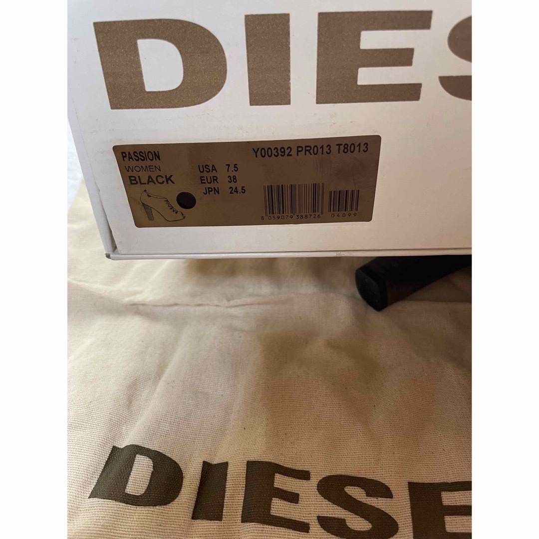 DIESEL(ディーゼル)のDIESEL ハイヒール　黒 レディースの靴/シューズ(ハイヒール/パンプス)の商品写真