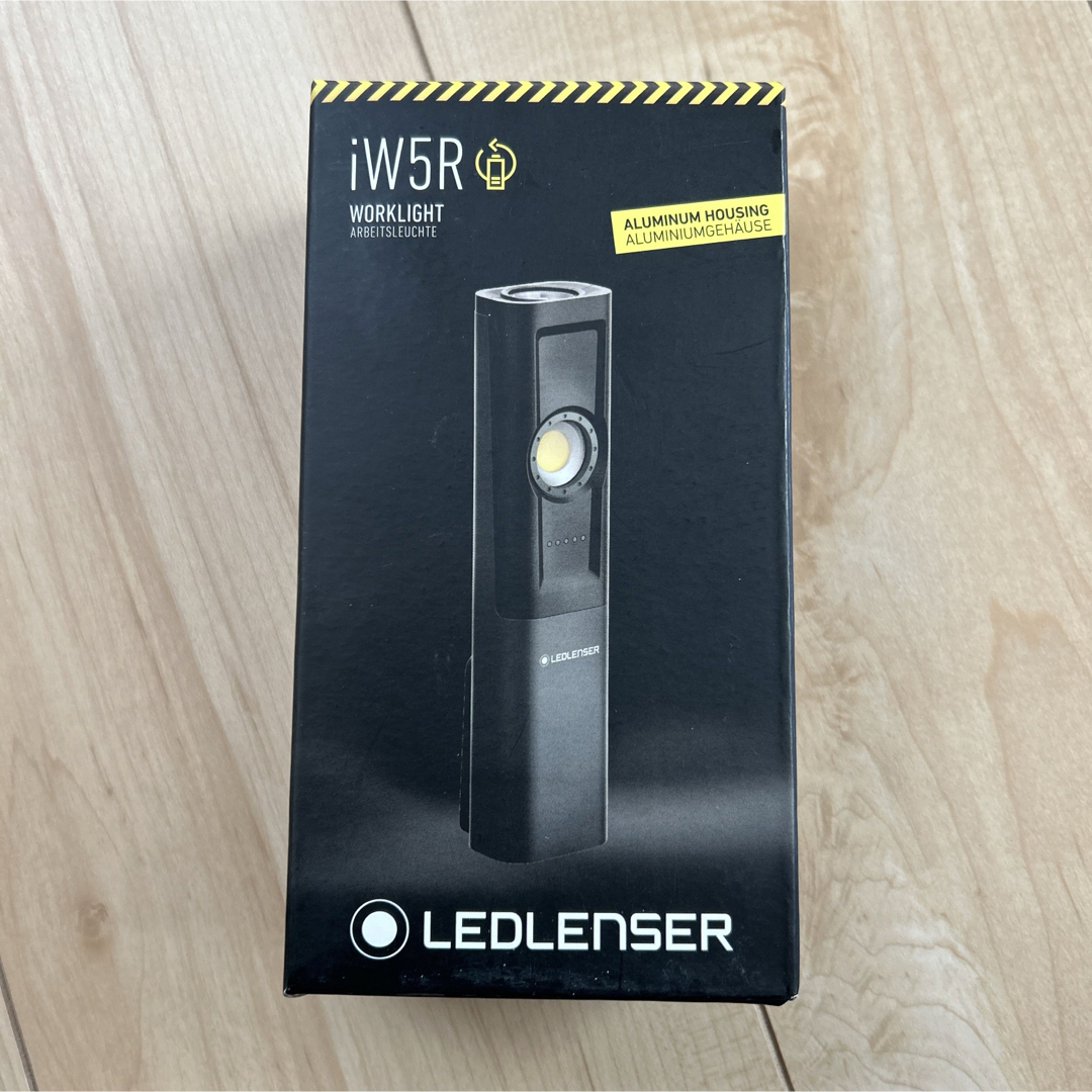 LEDLENSER(レッドレンザー)のレッドレンサー　新品未開封 スポーツ/アウトドアのアウトドア(ライト/ランタン)の商品写真