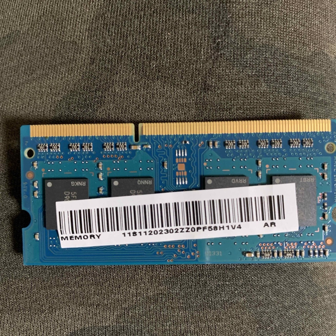 ノートPC用4GBメモリー　DDR3L-1600 PC3-12800 スマホ/家電/カメラのPC/タブレット(ノートPC)の商品写真