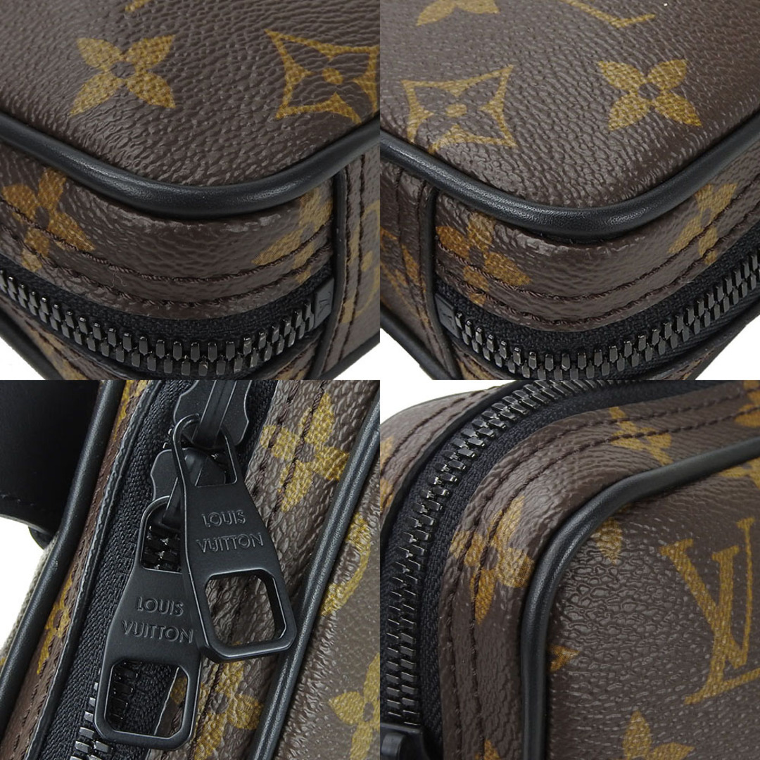 LOUIS VUITTON(ルイヴィトン)の【中古】 美品 ルイヴィトン ボディバッグ ショルダー ユーティリティ・サイドバッグ M44428 モノグラム・ソーラーレイ ヴァージル・アブロー レザー 革 ブラック  メンズ 男性 LV LOUIS VUITTON shoulder bag Monogram black メンズのバッグ(ショルダーバッグ)の商品写真