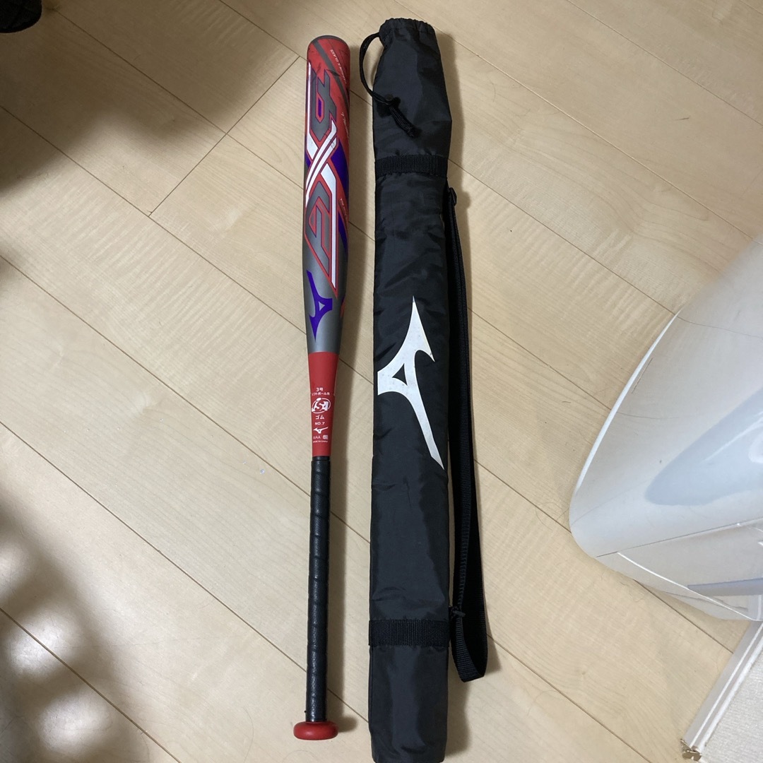 Mizuno Pro(ミズノプロ)のミズノ ソフトボール ソフトボール用 ミズノプロ AX4 FRP製 84cm 3 スポーツ/アウトドアの野球(バット)の商品写真