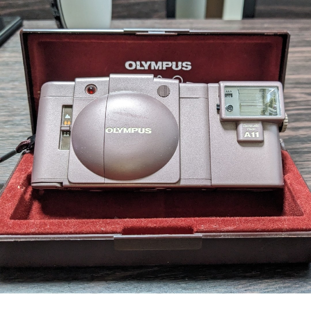 OLYMPUS(オリンパス)のオリンパス Olympus XA2 スマホ/家電/カメラのカメラ(フィルムカメラ)の商品写真