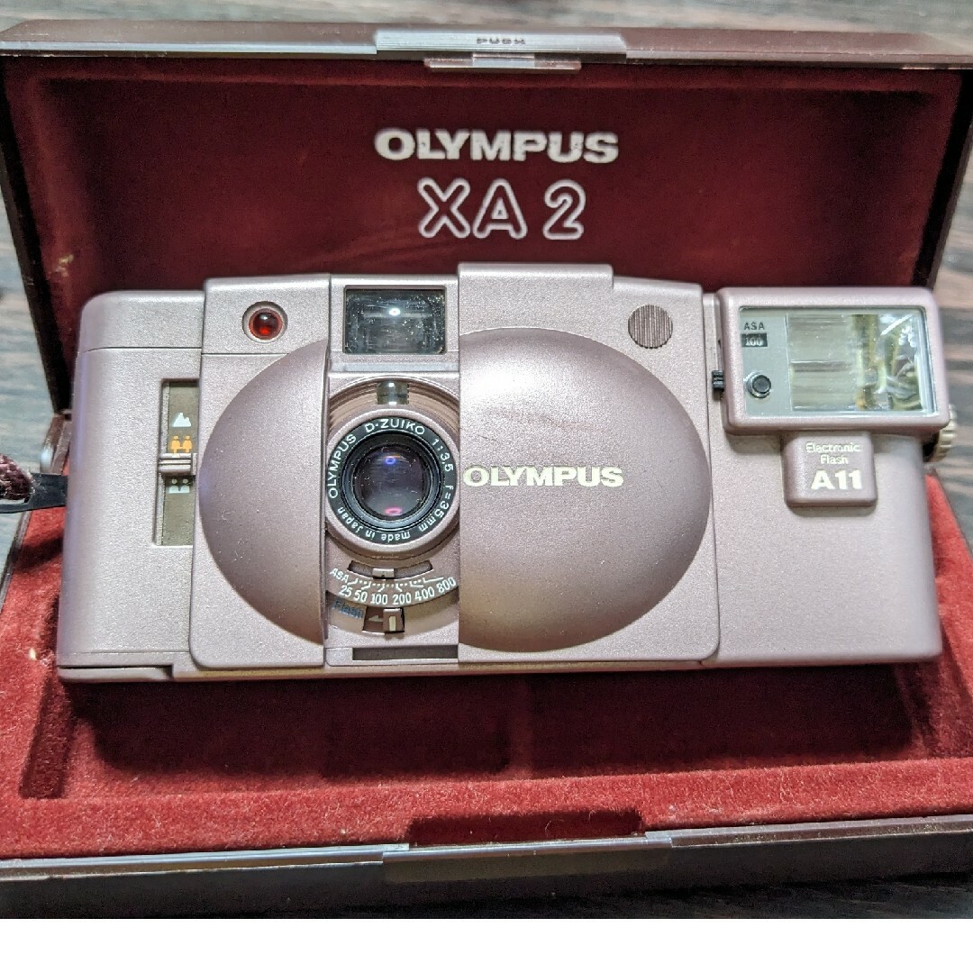 OLYMPUS(オリンパス)のオリンパス Olympus XA2 スマホ/家電/カメラのカメラ(フィルムカメラ)の商品写真