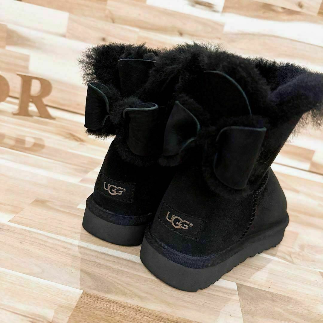 【アグ】UGG ファー ボア ムートン ブーツ レザーリボン 秋冬 24.0 黒