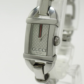 グッチ(Gucci)のGUCCI バングルウォッチ レディース 腕時計 シェリーライン クオーツ SS(ブレスレット/バングル)