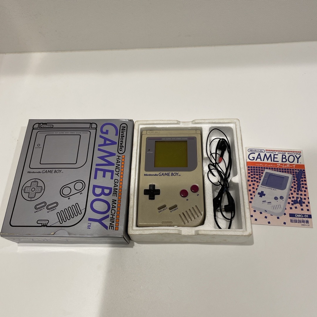 初代ゲームボーイ　箱付き＋ポケモン緑　まとめ売り！