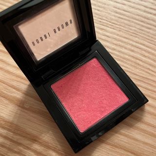 ボビイブラウン(BOBBI BROWN)のBOBBI BROWN シマーブラッシュ　ピンクコーラル8(チーク)