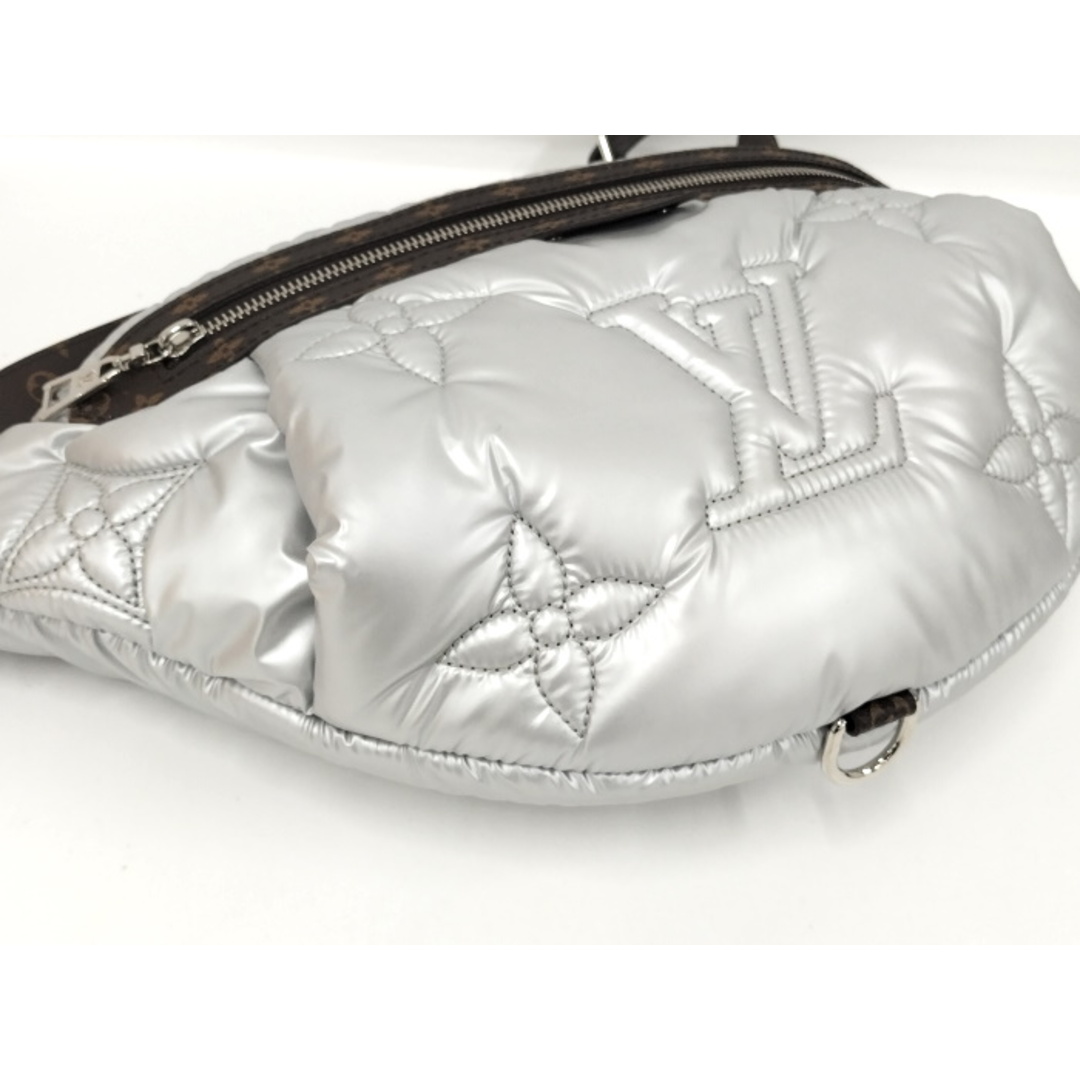 LOUIS VUITTON - LOUIS VUITTON LVピロー マキシ バムバッグ LOUIS VUITTON - LOUIS VUITTON LVピロー マキシ バムバッグ